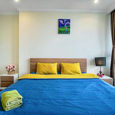 Moxy Hcmc Aparts - Vinhomes Central Park, Ice Rink Hô Chi Minh-Ville Extérieur photo