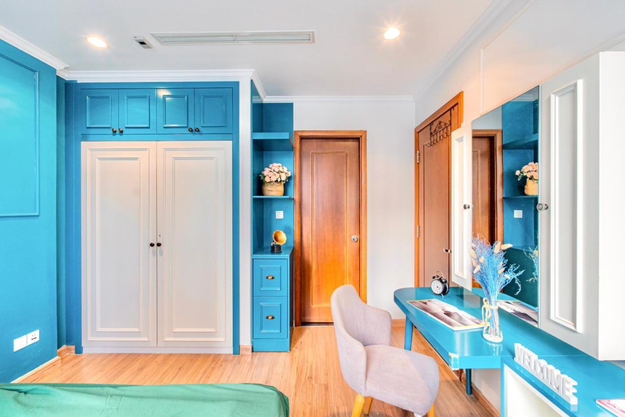 Moxy Hcmc Aparts - Vinhomes Central Park, Ice Rink Hô Chi Minh-Ville Extérieur photo
