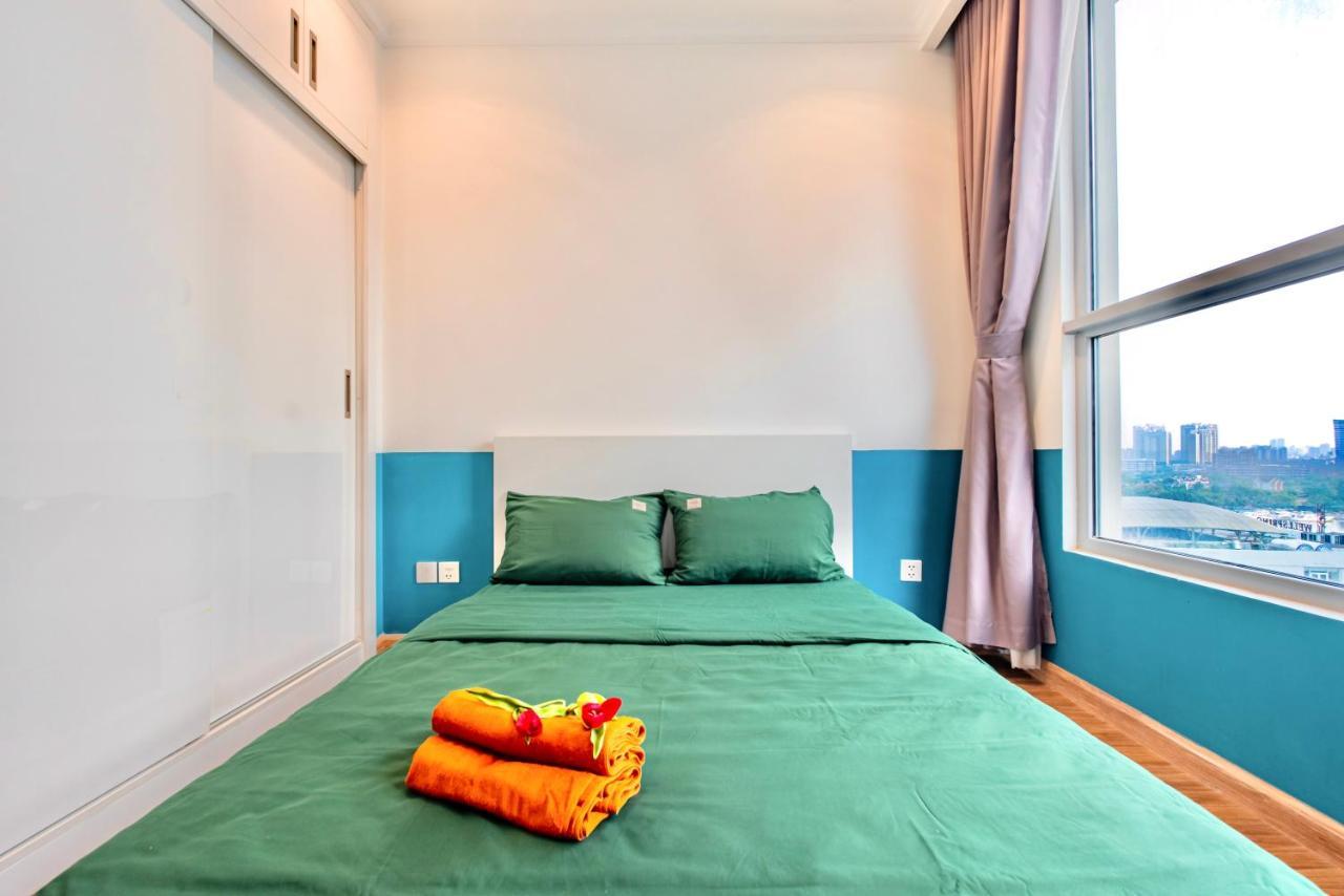 Moxy Hcmc Aparts - Vinhomes Central Park, Ice Rink Hô Chi Minh-Ville Extérieur photo