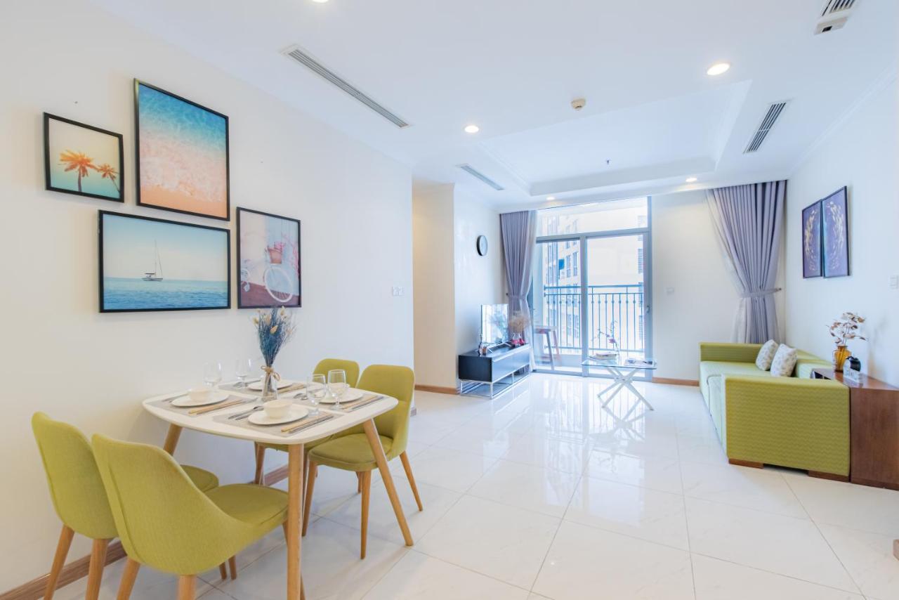 Moxy Hcmc Aparts - Vinhomes Central Park, Ice Rink Hô Chi Minh-Ville Extérieur photo