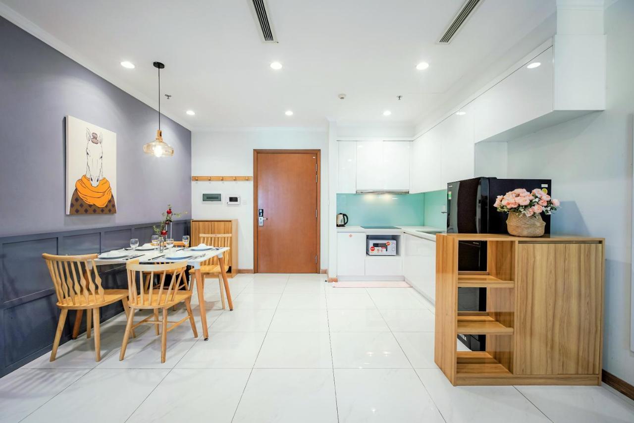 Moxy Hcmc Aparts - Vinhomes Central Park, Ice Rink Hô Chi Minh-Ville Extérieur photo